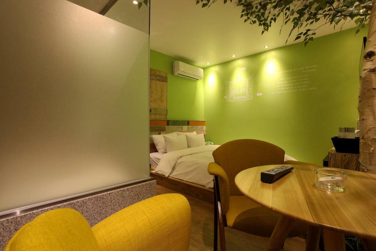 Lush Hotel Seul Zewnętrze zdjęcie