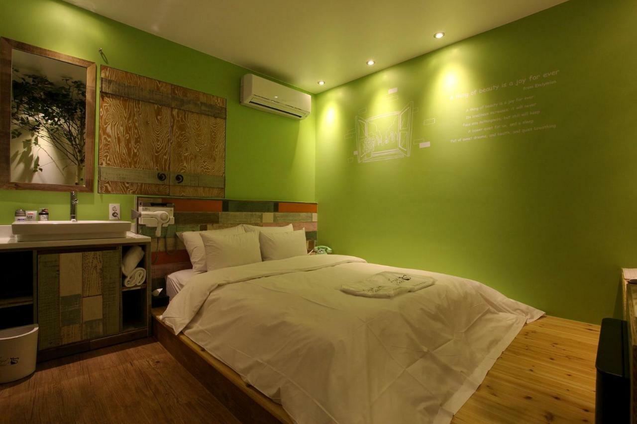 Lush Hotel Seul Zewnętrze zdjęcie